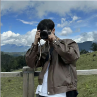 蓝灯VPN加速器的用户JUSTIN表示非常满意蓝灯VPN加速器。